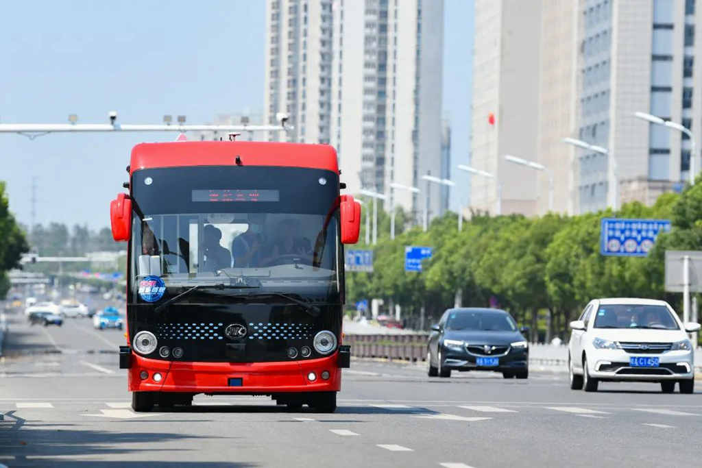 迎新规!安凯客车助推无人驾驶商用化加速