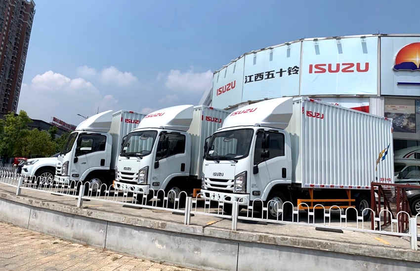 限时大“惠”助生意 江西五十铃翼放EC2.8轻卡3000抵10000