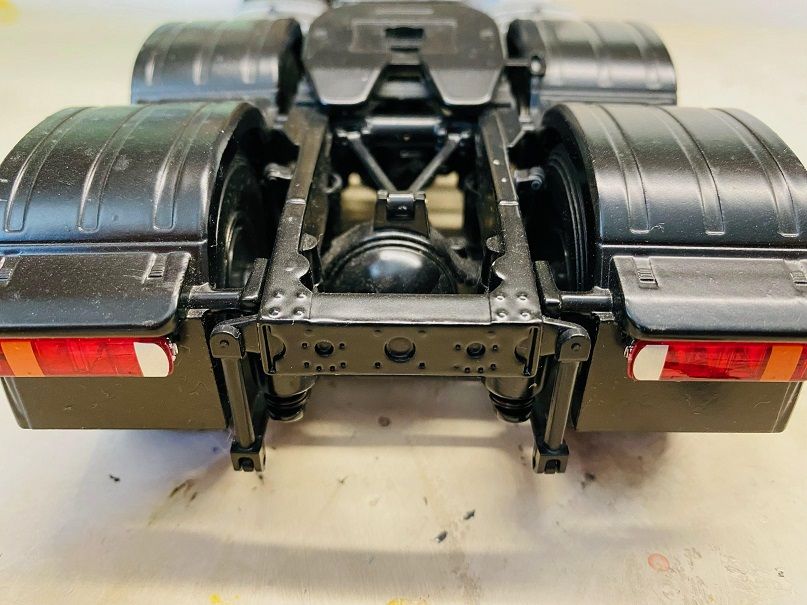 模型与实车对比,带您看解放J7模型还有哪些细节值得改进 - 第22张 - 提加商用车网 模型与实车对比,带您看解放J7模型还有哪些细节值得改进 - 第22张