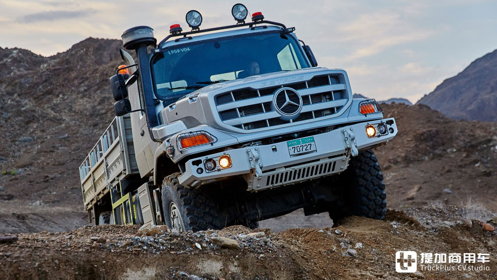 专为中东市场打造?比乌尼莫克越野能力更强!奔驰新一代Zetros卡车实拍 - 第19张 - 提加商用车网 专为中东市场打造?比乌尼莫克越野能力更强!奔驰新一代Zetros卡车实拍 - 第19张