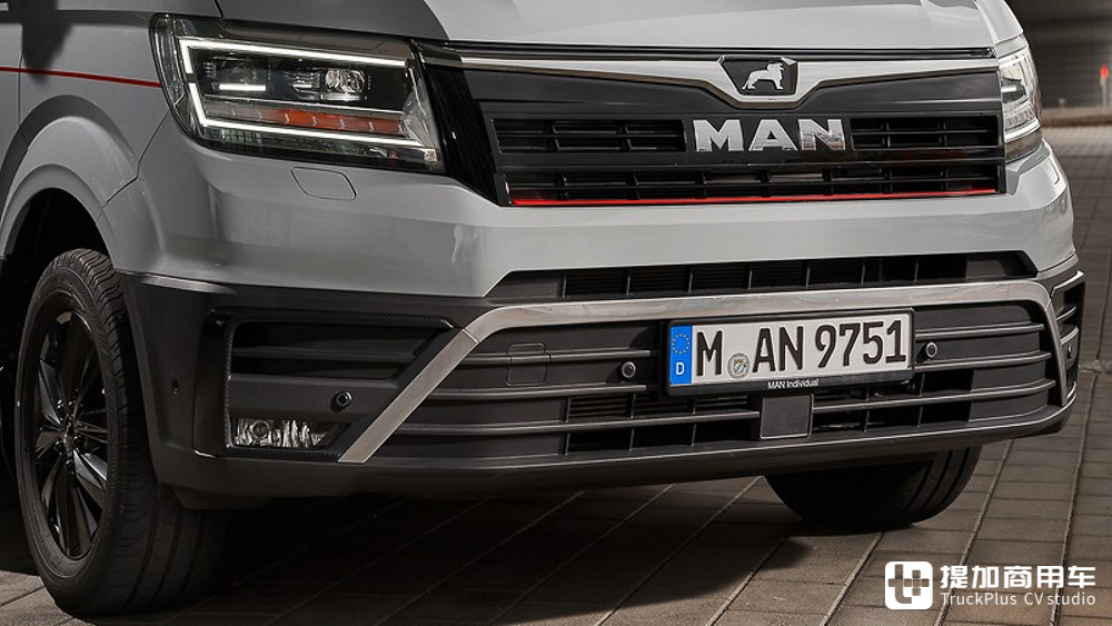 高端定制,厢货天花板来袭?曼恩最新推出的TGE Individual Lion S实拍 - 第3张 - 提加商用车网 高端定制,厢货天花板来袭?曼恩最新推出的TGE Individual Lion S实拍 - 第3张