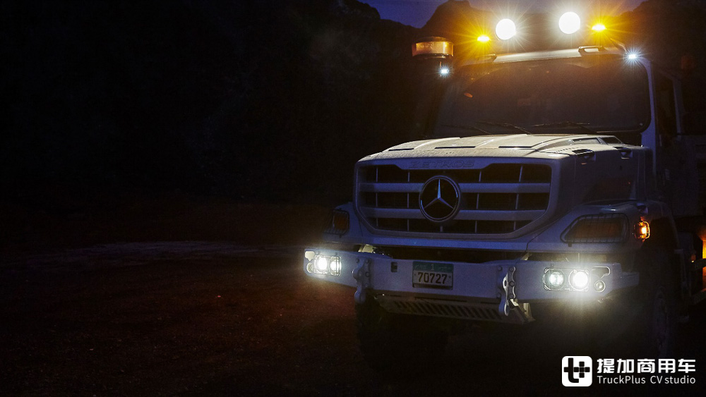 专为中东市场打造?比乌尼莫克越野能力更强!奔驰新一代Zetros卡车实拍 - 第3张 - 提加商用车网 专为中东市场打造?比乌尼莫克越野能力更强!奔驰新一代Zetros卡车实拍 - 第3张