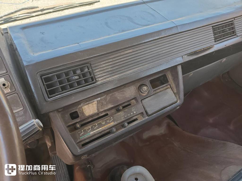 解放小平头柴的原型车,在国内退役的三菱FK415实拍 - 第13张 - 提加商用车网 解放小平头柴的原型车,在国内退役的三菱FK415实拍 - 第13张