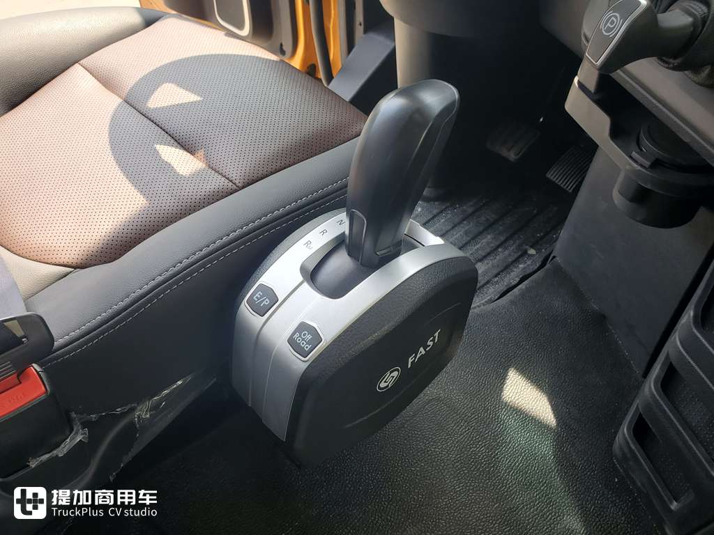三线重卡中的佼佼者?徐工最新推出的旗舰车型——漢風P9牵引车实拍 - 第16张 - 提加商用车网 三线重卡中的佼佼者?徐工最新推出的旗舰车型——漢風P9牵引车实拍 - 第16张