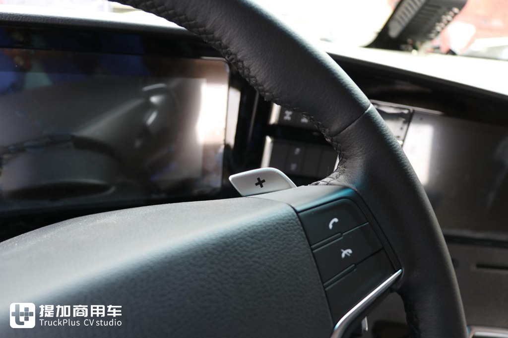 以科技重新定义中国重卡,欧曼银河做到了吗?实拍带你好好看看 - 第18张 - 提加商用车网 以科技重新定义中国重卡,欧曼银河做到了吗?实拍带你好好看看 - 第18张