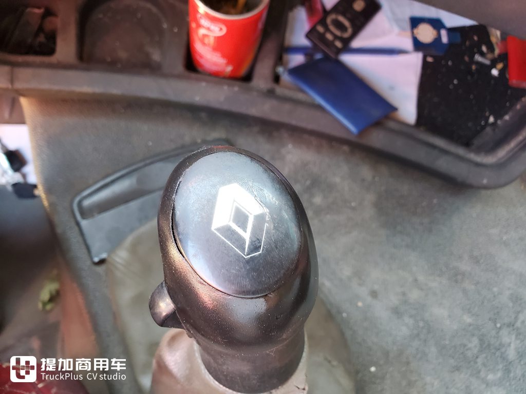 实拍退役的雷诺普雷米姆卡车,在国内跑了150多万公里,但知道它的人不多 - 第18张 - 提加商用车网 实拍退役的雷诺普雷米姆卡车,在国内跑了150多万公里,但知道它的人不多 - 第18张