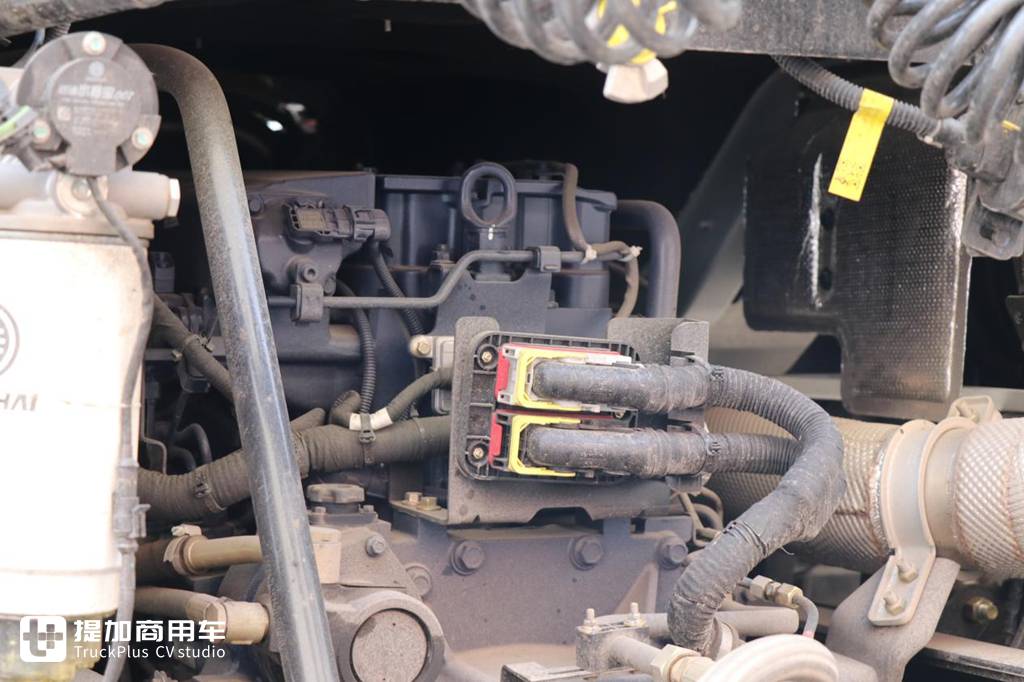陕汽:造准大件运输卡车,我们就没有输过,带您看德龙X5000准大件牵引车的新实力 - 第2张 - 提加商用车网 陕汽:造准大件运输卡车,我们就没有输过,带您看德龙X5000准大件牵引车的新实力 - 第2张