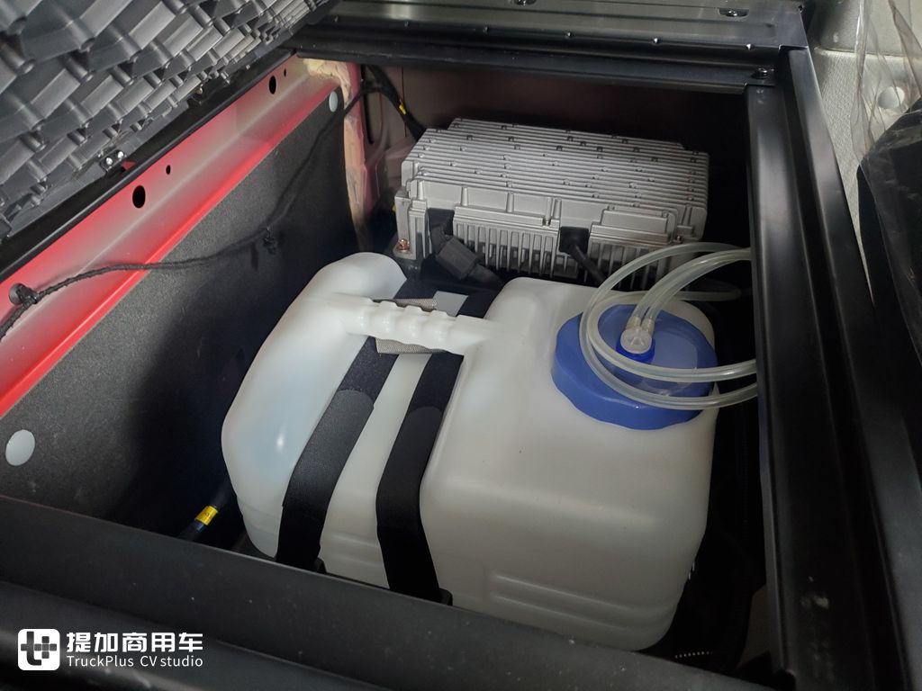 三线重卡中的佼佼者?徐工最新推出的旗舰车型——漢風P9牵引车实拍 - 第21张 - 提加商用车网 三线重卡中的佼佼者?徐工最新推出的旗舰车型——漢風P9牵引车实拍 - 第21张