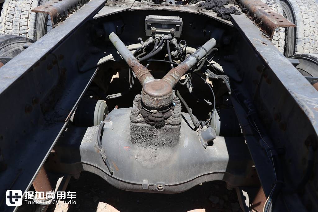 实拍退役的雷诺普雷米姆卡车,在国内跑了150多万公里,但知道它的人不多 - 第26张 - 提加商用车网 实拍退役的雷诺普雷米姆卡车,在国内跑了150多万公里,但知道它的人不多 - 第26张