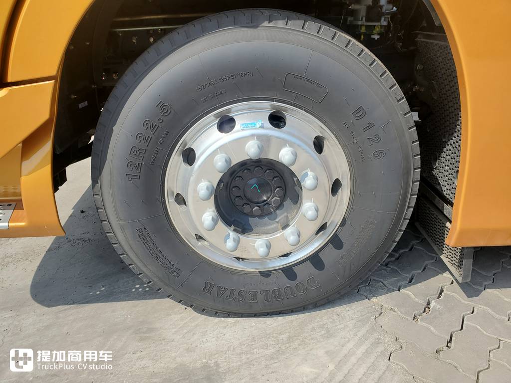三线重卡中的佼佼者?徐工最新推出的旗舰车型——漢風P9牵引车实拍 - 第31张 - 提加商用车网 三线重卡中的佼佼者?徐工最新推出的旗舰车型——漢風P9牵引车实拍 - 第31张