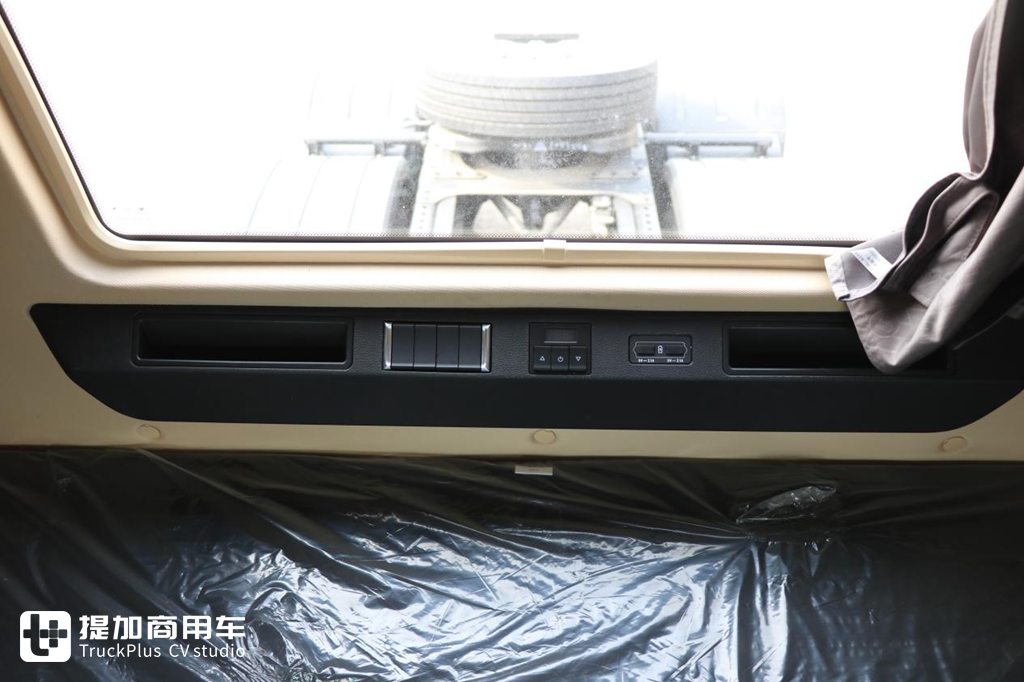 以科技重新定义中国重卡,欧曼银河做到了吗?实拍带你好好看看 - 第34张 - 提加商用车网 以科技重新定义中国重卡,欧曼银河做到了吗?实拍带你好好看看 - 第34张