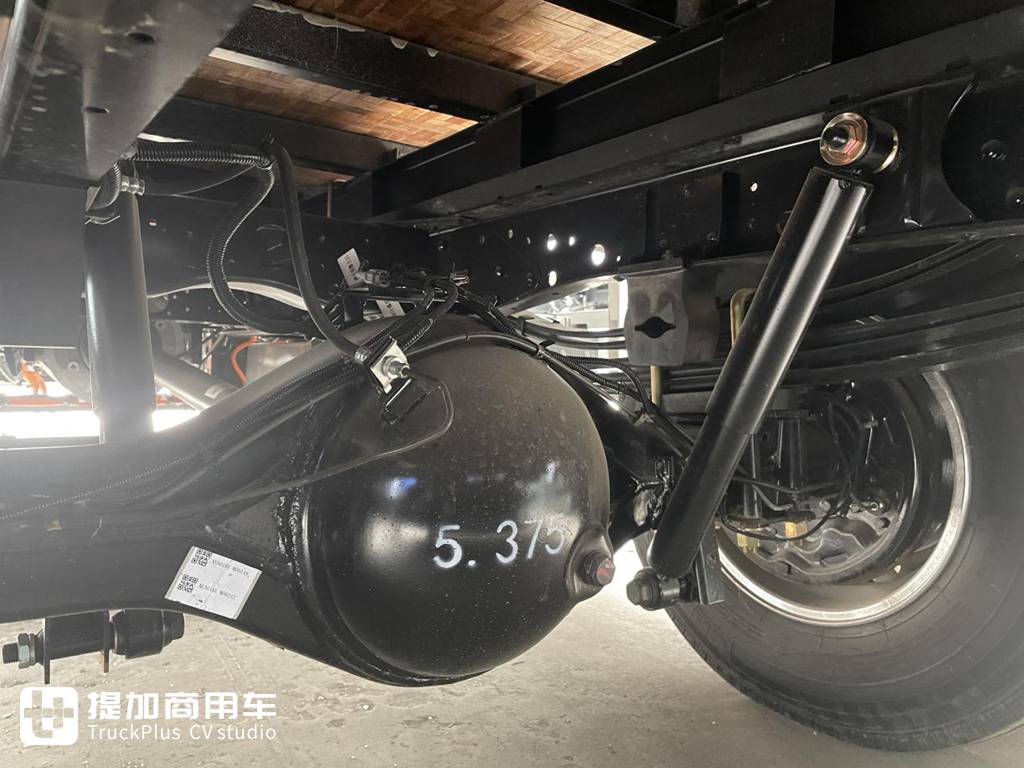 油价高涨时代,哪款电动轻卡靠谱?庆铃EV100值得推荐! - 第5张 - 提加商用车网 油价高涨时代,哪款电动轻卡靠谱?庆铃EV100值得推荐! - 第5张