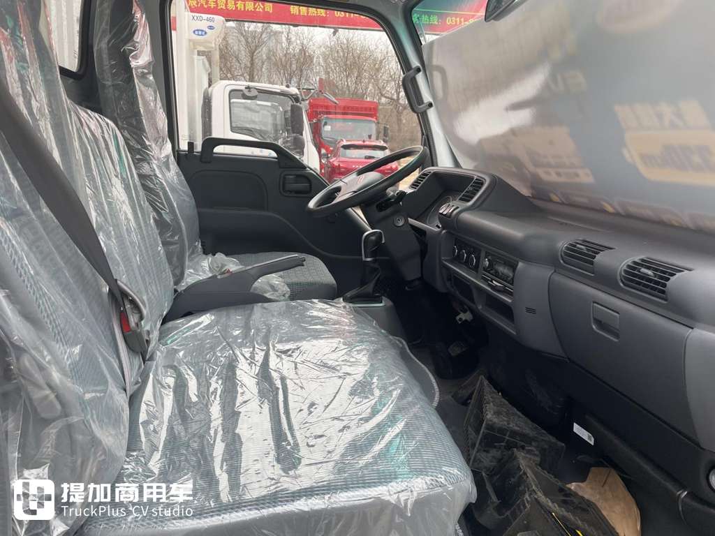 油价高涨时代,哪款电动轻卡靠谱?庆铃EV100值得推荐! - 第9张 - 提加商用车网 油价高涨时代,哪款电动轻卡靠谱?庆铃EV100值得推荐! - 第9张