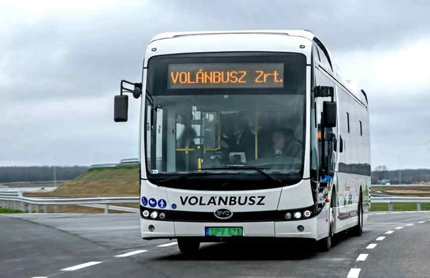 强强联手！比亚迪获匈牙利最大纯电动大巴订单 - 第1张