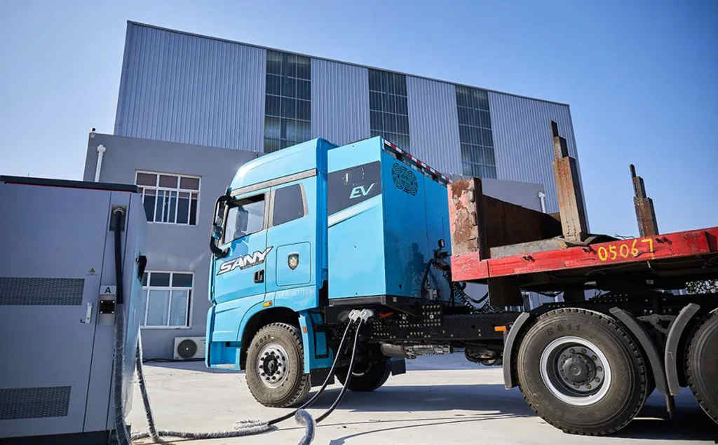 充满能跑240km,江山EV550让你轻松告别续航焦虑 - 第2张 - 提加商用车网 充满能跑240km,江山EV550让你轻松告别续航焦虑 - 第2张