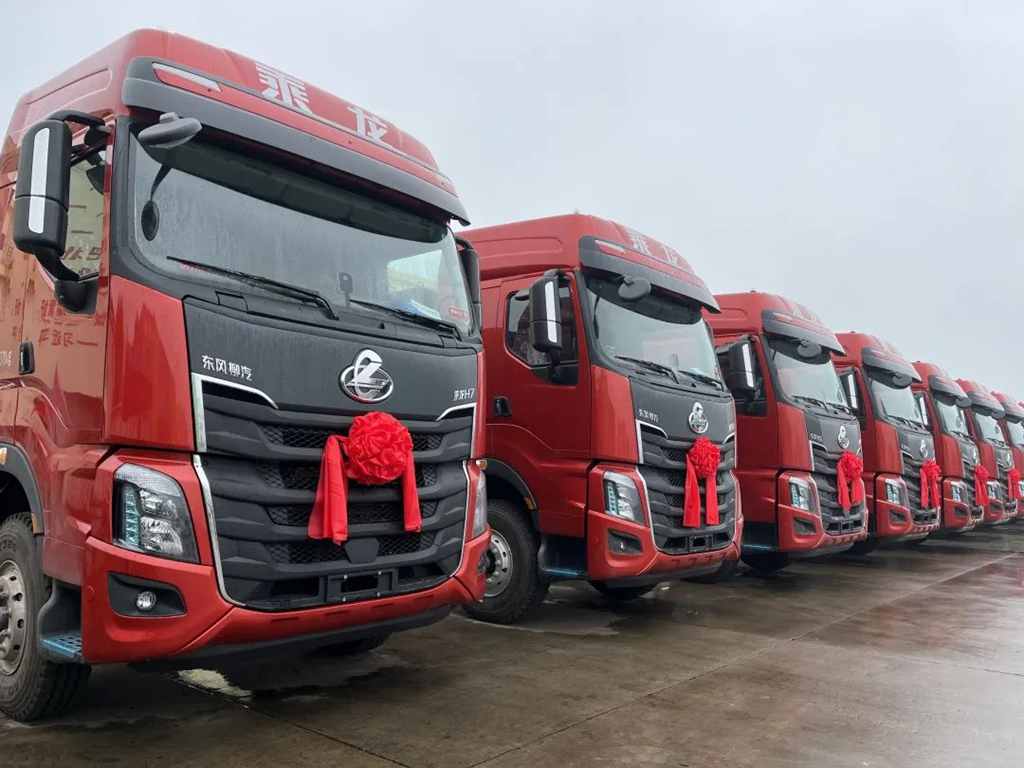 乘龙H7换电重卡交付北部湾港,助力绿色港口建设! - 第4张 - 提加商用车网 乘龙H7换电重卡交付北部湾港,助力绿色港口建设! - 第4张