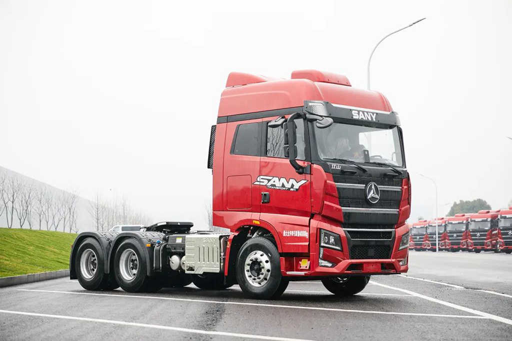 新英杰525 | 复合运输全能王，马力大！空间大！卧铺大！就是大！ - 第3张