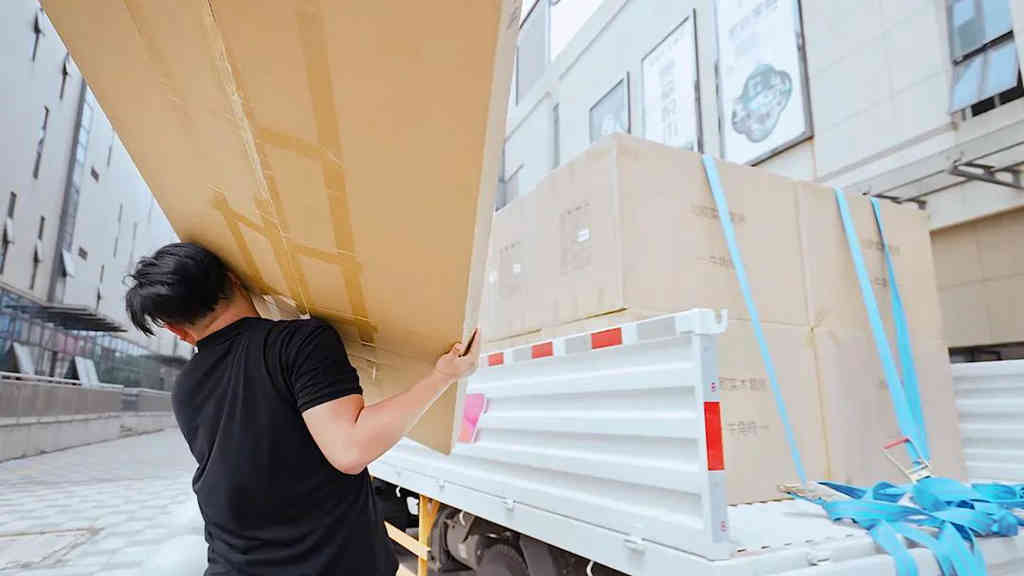 家具物流运输选什么车?来家具市场走一趟,我有了答案! - 第4张 - 提加商用车网 家具物流运输选什么车?来家具市场走一趟,我有了答案! - 第4张