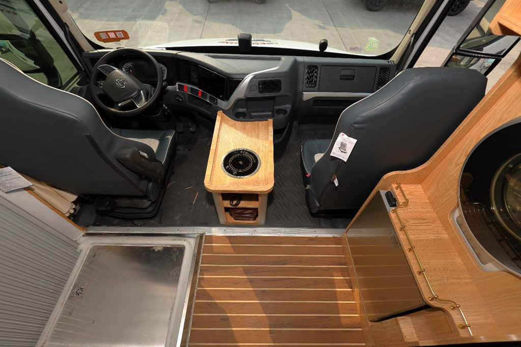 卡友滞留归家被妻子数落邋遢,这款车或将成为救命“稻草” - 第4张 - 提加商用车网 卡友滞留归家被妻子数落邋遢,这款车或将成为救命“稻草” - 第4张