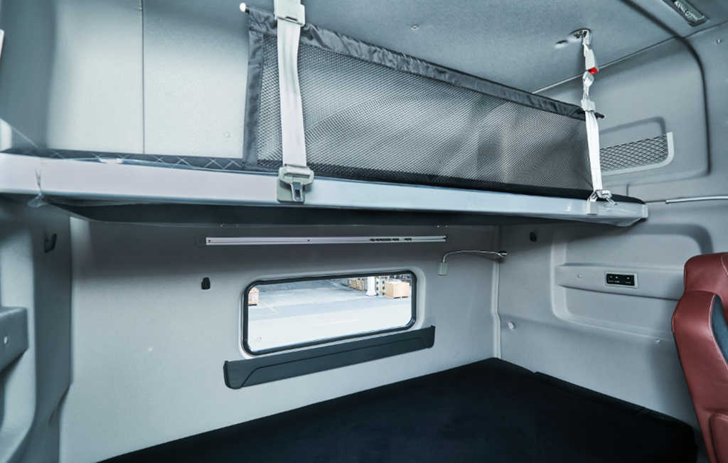 新英杰525 | 复合运输全能王，马力大！空间大！卧铺大！就是大！ - 第6张