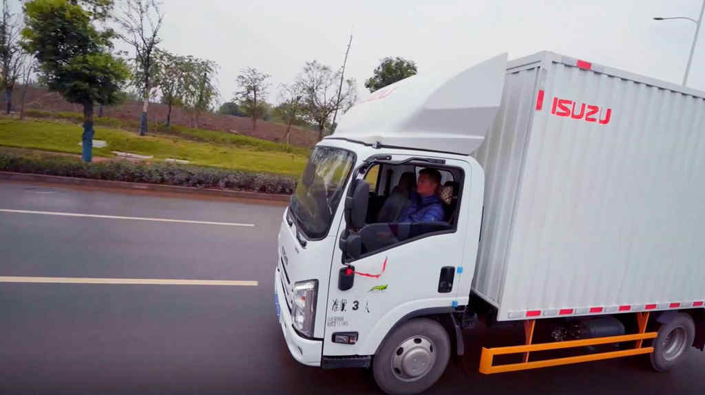 轻卡界劳模——江西五十铃翼放全勤助力五·一无休的卡车人 - 第1张 - 提加商用车网 轻卡界劳模——江西五十铃翼放全勤助力五·一无休的卡车人 - 第1张