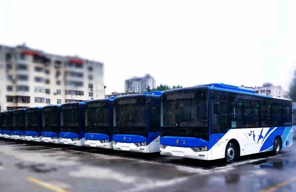 亚星客车上线“炎帝故里”陕西宝鸡