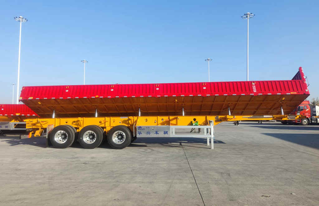 轻≠不安全，华兴第五代5.5吨侧翻自卸半挂为何既轻又安全？￼