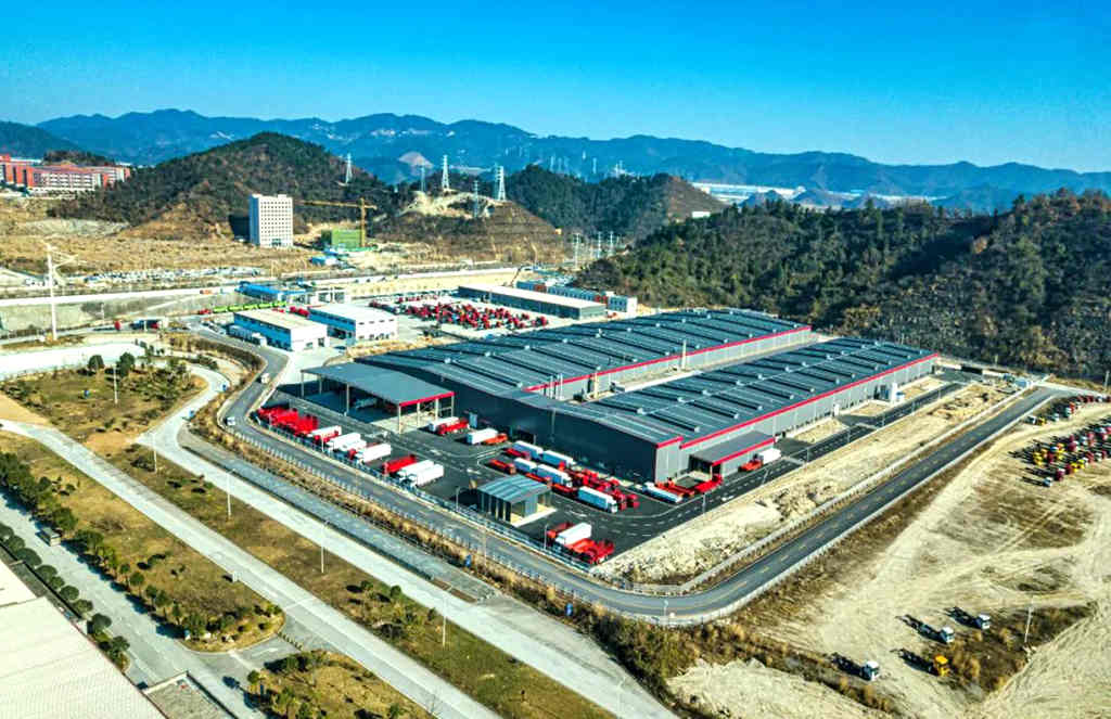 整车一体化竞争力再提升,东风专用汽车新工厂正式揭牌