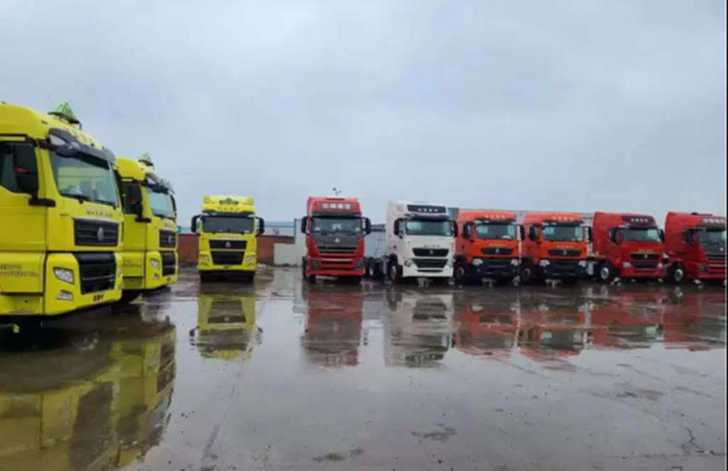 不让驾驶室成为“孤岛”!帮扶受困卡友,中国重汽做了这些工作…… - 第2张 - 提加商用车网 不让驾驶室成为“孤岛”!帮扶受困卡友,中国重汽做了这些工作…… - 第2张