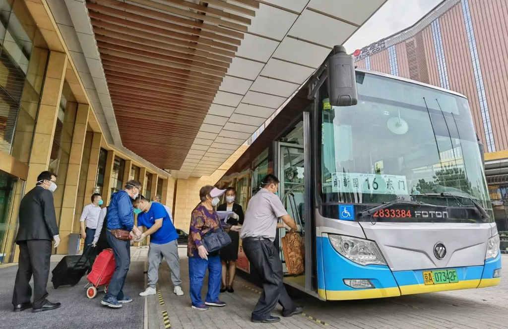 福田欧辉助力北京公交护送朝阳区居民回家! - 第2张 - 提加商用车网 福田欧辉助力北京公交护送朝阳区居民回家! - 第2张