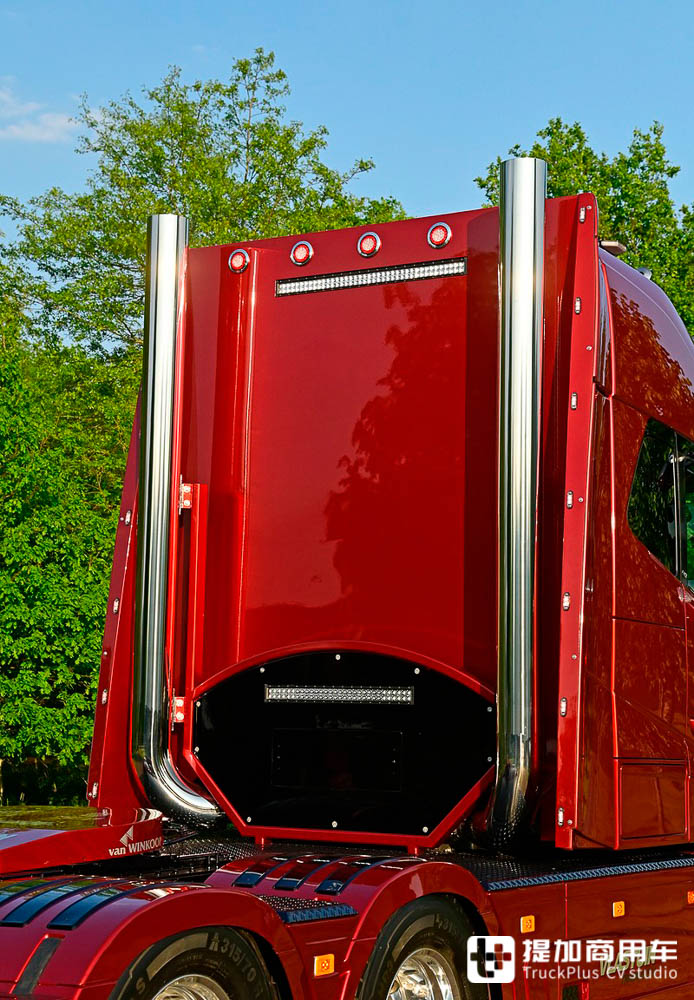 全球首台!用最新款沃尔沃FH16改装来的长头卡车正式发布! - 第10张 - 提加商用车网 全球首台!用最新款沃尔沃FH16改装来的长头卡车正式发布! - 第10张