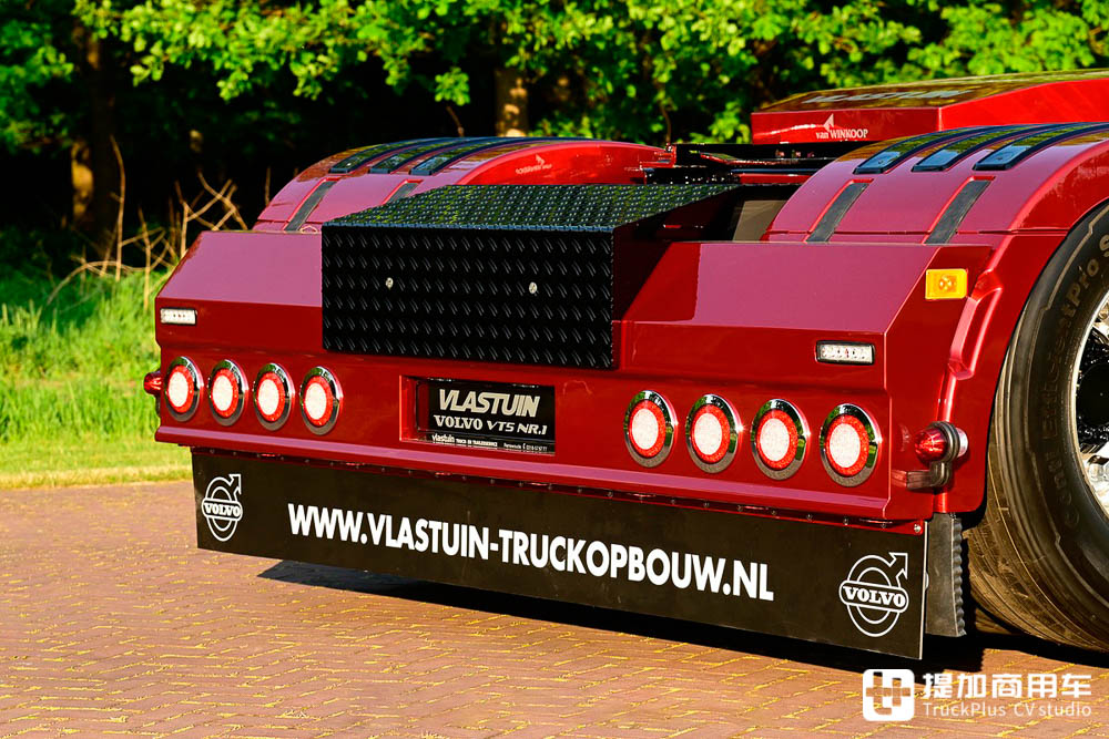 全球首台!用最新款沃尔沃FH16改装来的长头卡车正式发布! - 第12张 - 提加商用车网 全球首台!用最新款沃尔沃FH16改装来的长头卡车正式发布! - 第12张