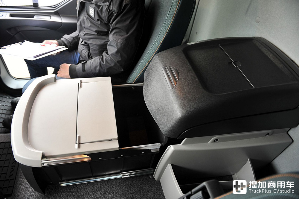 沃尔沃FL Electric电动卡车全新升级,实拍带你看看有何改进 - 第12张 - 提加商用车网 沃尔沃FL Electric电动卡车全新升级,实拍带你看看有何改进 - 第12张