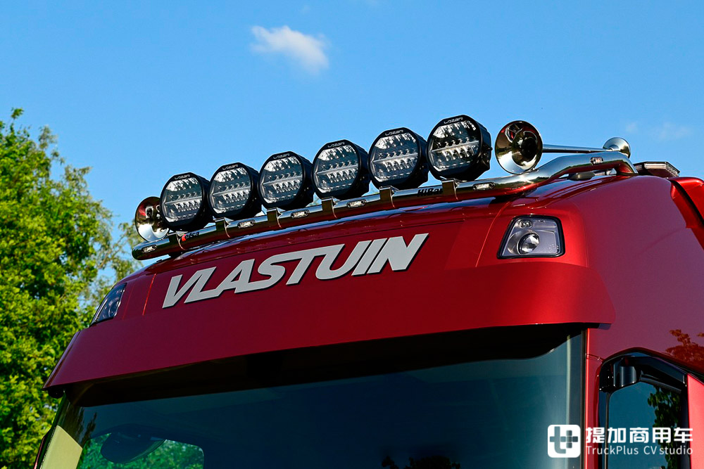 全球首台!用最新款沃尔沃FH16改装来的长头卡车正式发布! - 第6张 - 提加商用车网 全球首台!用最新款沃尔沃FH16改装来的长头卡车正式发布! - 第6张