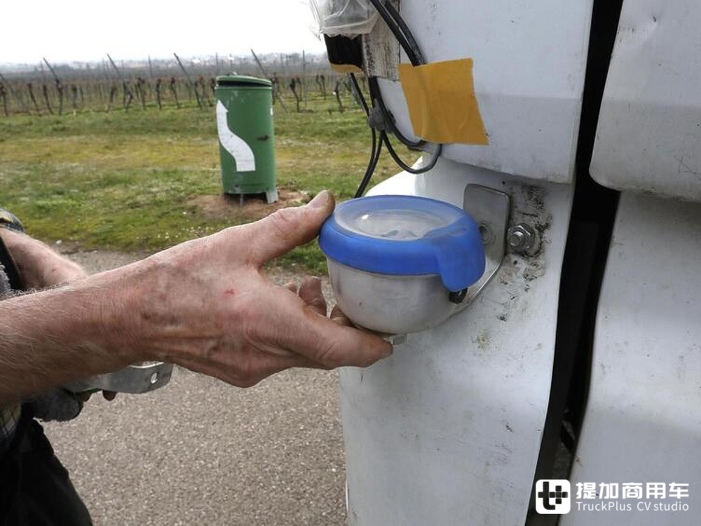 这名德国老人和卡车盲区斗争了一生,最后居然被告上了法庭? - 第8张 - 提加商用车网 这名德国老人和卡车盲区斗争了一生,最后居然被告上了法庭? - 第8张