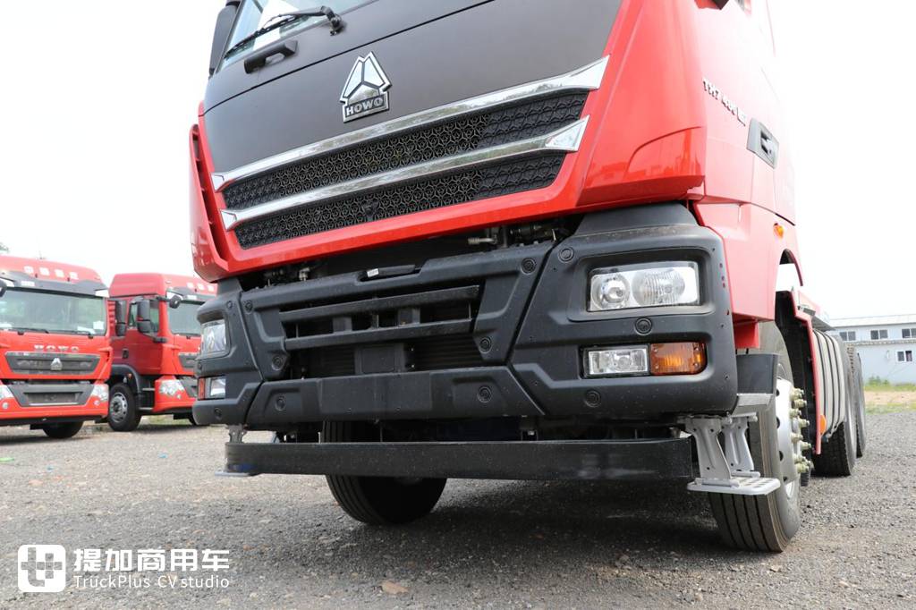 低顶平地板驾驶室,潍柴13L发动机更给力,豪沃TH7犇赢版砂石料牵引车实拍 - 第14张 - 提加商用车网 低顶平地板驾驶室,潍柴13L发动机更给力,豪沃TH7犇赢版砂石料牵引车实拍 - 第14张