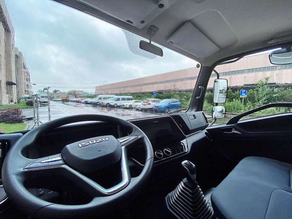 相约510“铃”聚日 江西五十铃翼放轻卡多重福利宠粉 - 第4张 - 提加商用车网 相约510“铃”聚日 江西五十铃翼放轻卡多重福利宠粉 - 第4张