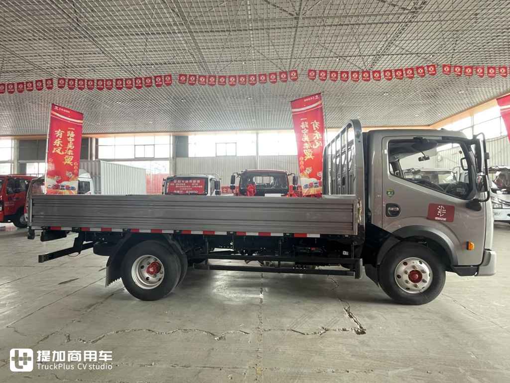 高端轻卡新标杆 东风多利卡超能实拍 - 第6张 - 提加商用车网 高端轻卡新标杆 东风多利卡超能实拍 - 第6张