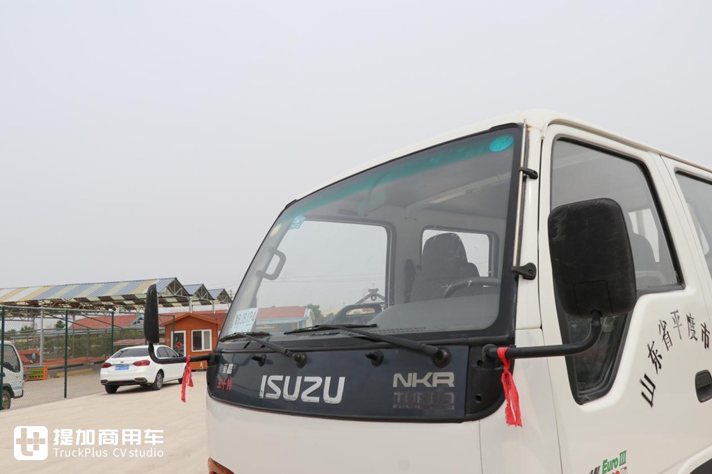 它曾是叱咤国内的第一轻卡,实拍五十铃黄金100,再带你看看它的经典所在 - 第7张 - 提加商用车网 它曾是叱咤国内的第一轻卡,实拍五十铃黄金100,再带你看看它的经典所在 - 第7张