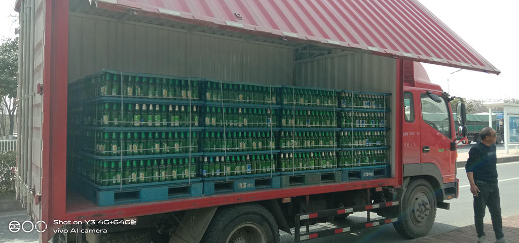 1号信赖 重载啤酒运输有门道 老司机凌师傅选择江淮德沃斯大钢炮 - 第1张 - 提加商用车网 1号信赖 重载啤酒运输有门道 老司机凌师傅选择江淮德沃斯大钢炮 - 第1张