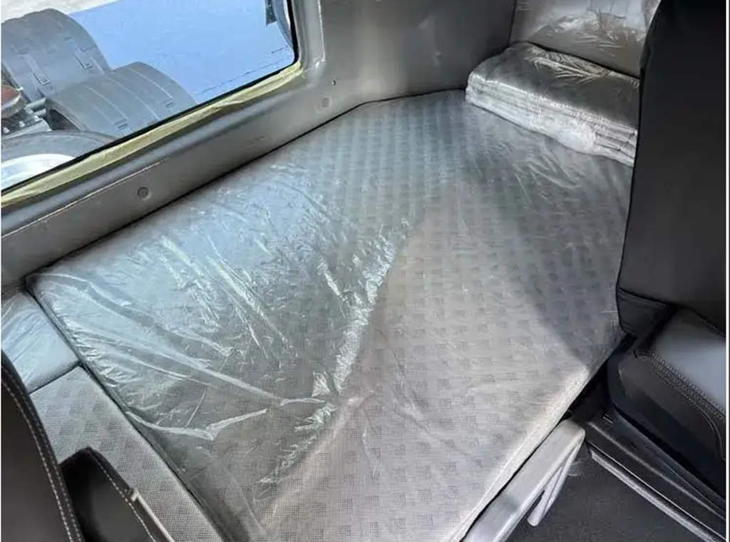 退伍老兵转行开卡车:他眼中重汽黄河X7的闪光点 - 第3张 - 提加商用车网 退伍老兵转行开卡车:他眼中重汽黄河X7的闪光点 - 第3张