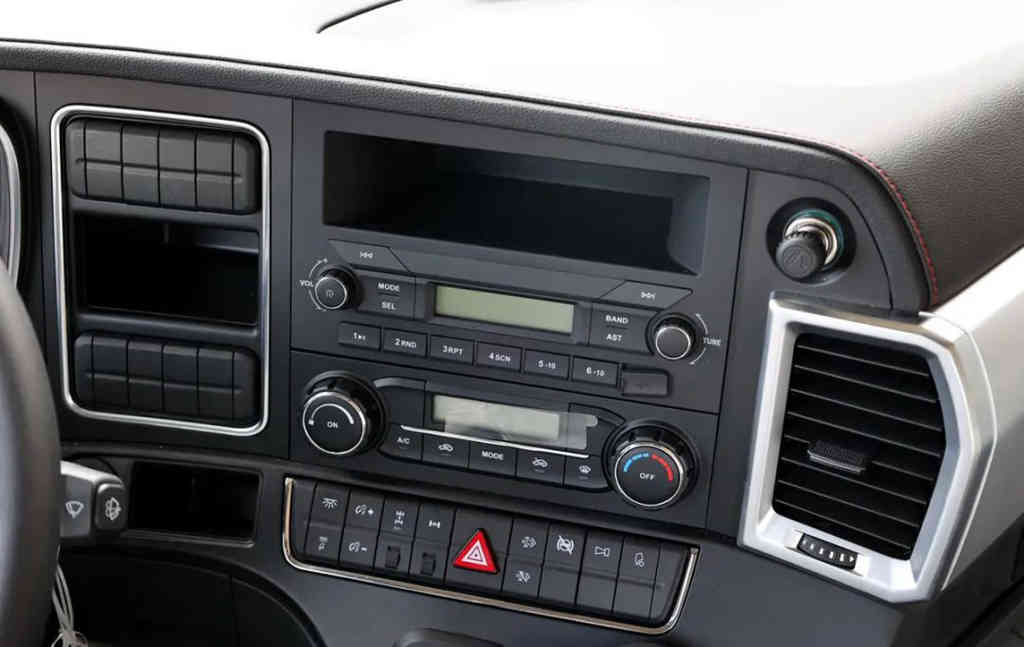 攻克繁重倒短运输,你需要一辆江淮超越Q7 - 第12张 - 提加商用车网 攻克繁重倒短运输,你需要一辆江淮超越Q7 - 第12张