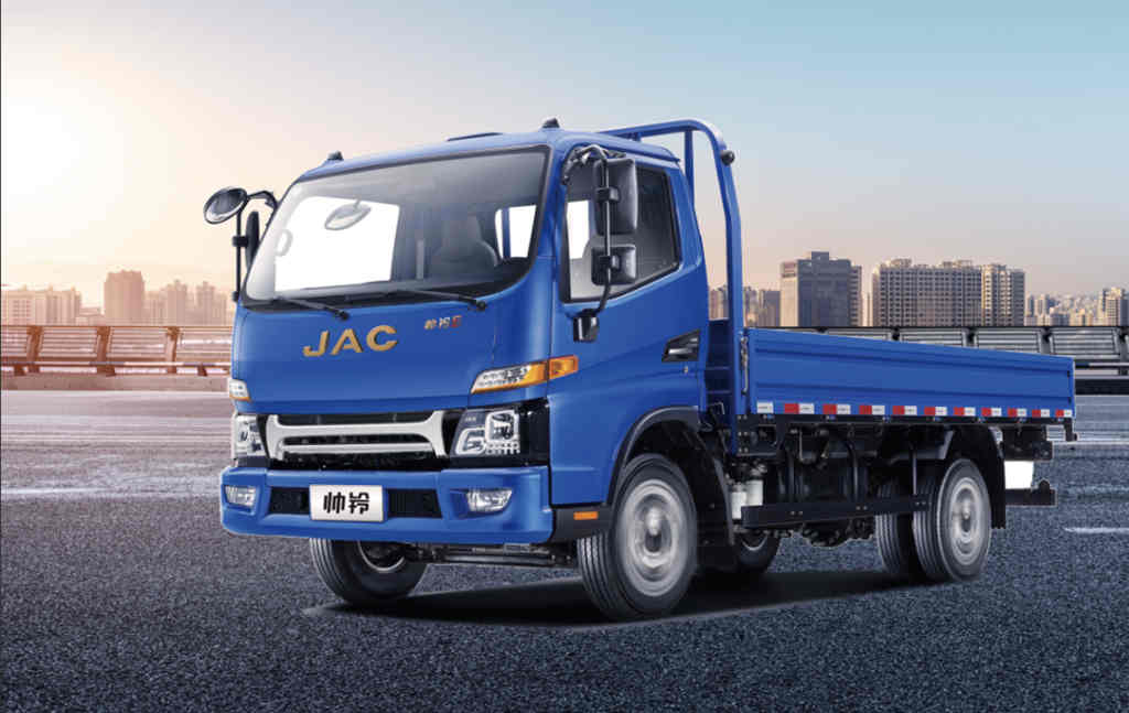 灵活才艺多,靠谱还利落!帅铃地库王轻松实现地库自由 - 第3张 - 提加商用车网 灵活才艺多,靠谱还利落!帅铃地库王轻松实现地库自由 - 第3张