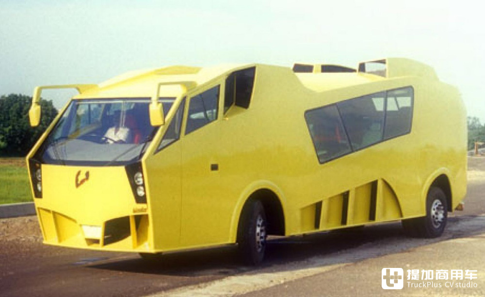 咖喱味十足，效仿兰博基尼超跑，带您看一款印度人用卡车底盘打造的移动献血车