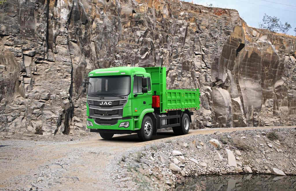 城市垃圾运输选什么车?江淮格尔发自卸赚得多!