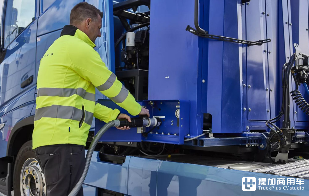 续航超1000公里,预计2025年上市,沃尔沃FH氢燃料电池牵引车正式发布 - 第6张 - 提加商用车网 续航超1000公里,预计2025年上市,沃尔沃FH氢燃料电池牵引车正式发布 - 第6张