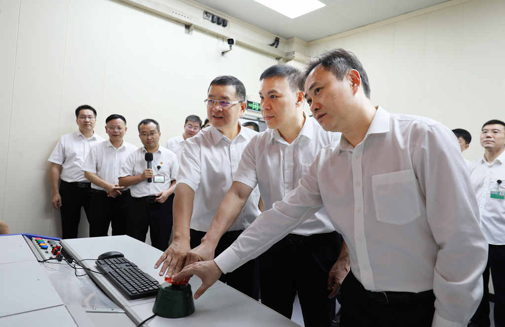 中国最大排量最大马力燃氢发动机玉柴YCK16H成功点火 - 第2张 - 提加商用车网 中国最大排量最大马力燃氢发动机玉柴YCK16H成功点火 - 第2张
