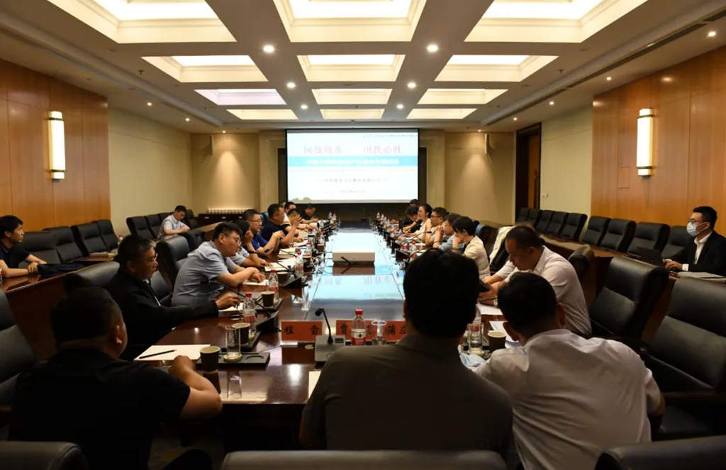 北奔重汽与八家合作伙伴共同召开内蒙古绿色物流产业链合作座谈会 - 第1张 - 提加商用车网 北奔重汽与八家合作伙伴共同召开内蒙古绿色物流产业链合作座谈会 - 第1张
