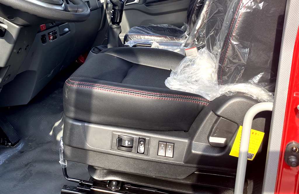 江淮1卡德沃斯中卡 助力崔师傅畅行绿通、轻松赚钱 - 第3张