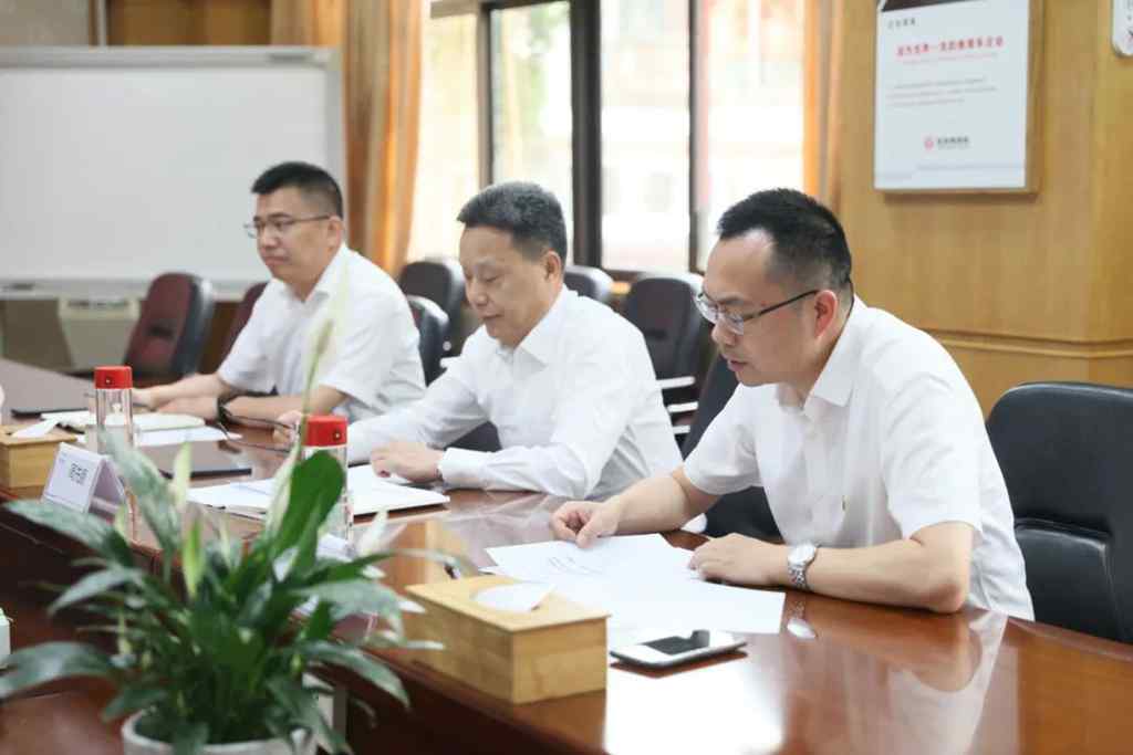 东风商用车有限公司领导班子成员调整 - 第1张 - 提加商用车网 东风商用车有限公司领导班子成员调整 - 第1张